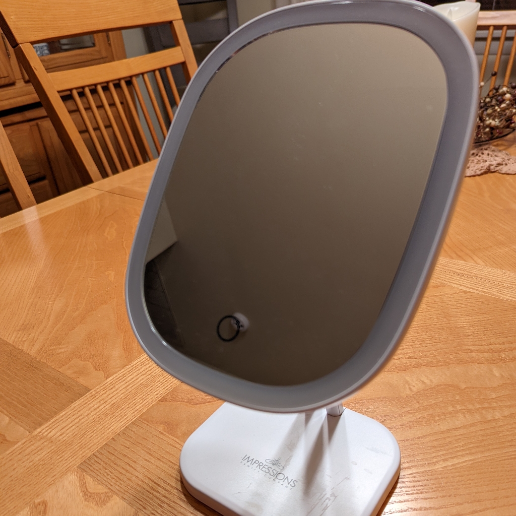 Lighted Makeup Mirror
